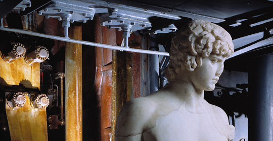 Parte di una statua di Antinoo raffigurato come Apollo (età adrianea)